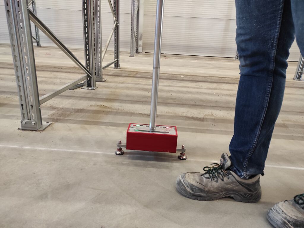 Ipari padló D-meter-rel hogy funkciójában tökéletes lehessen