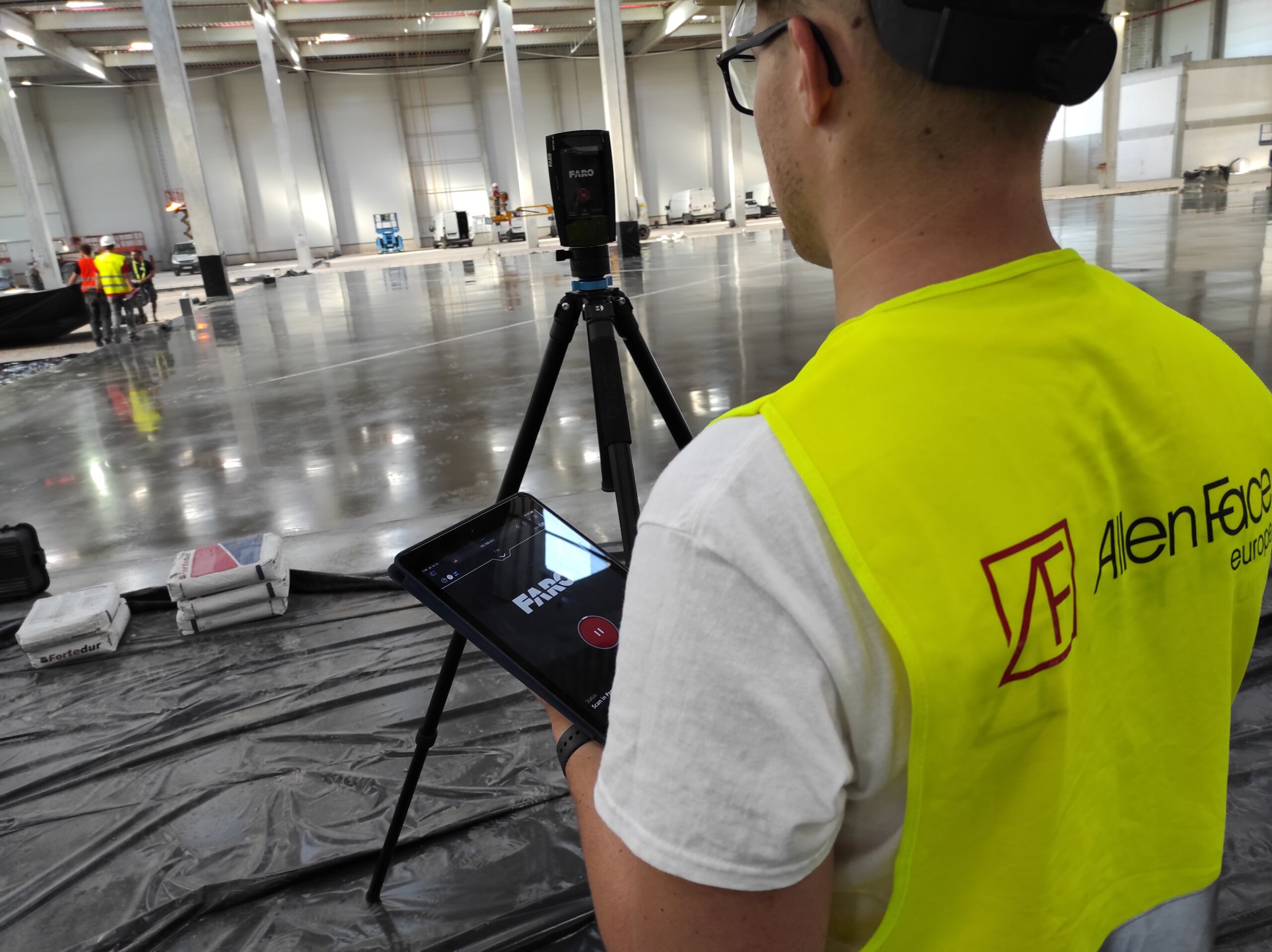 Ipari padló szkennelése 3D technológiával
